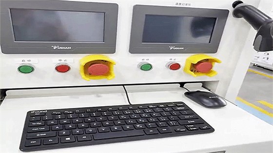 显示控制器 显示控制器